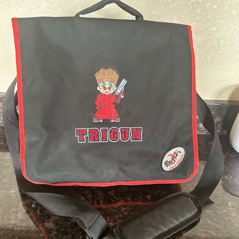 Anime myth wear messenger/ laptop bag Trigun 1998